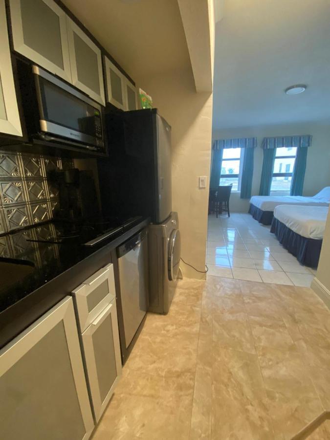 Oceanfront Apartment At Hollywood Beach Resort Exterior photo